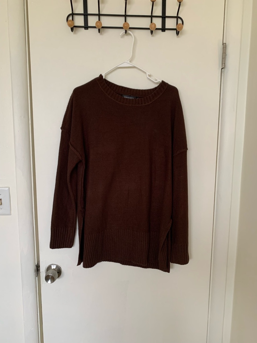 Cozy Crewneck Long-Sleeve Sweater in Dark Brown